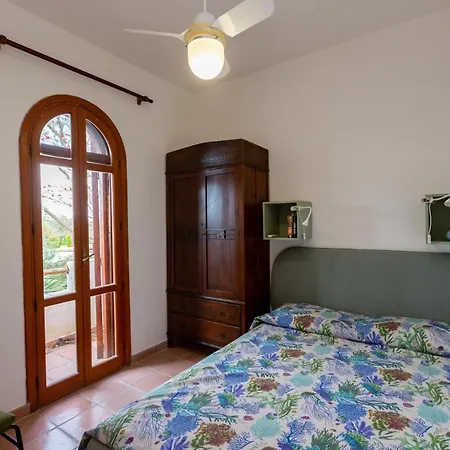 Loredana Villa Fontane Bianche