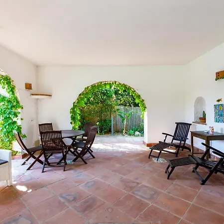 Loredana Villa