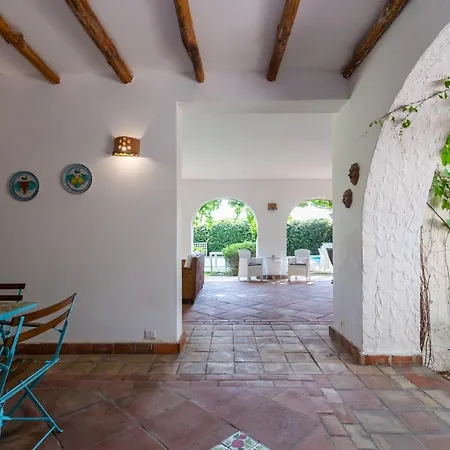 Loredana Villa